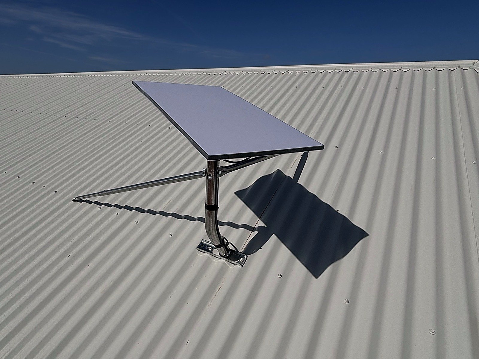 Starlink dish on a colorbond roof at Paringa